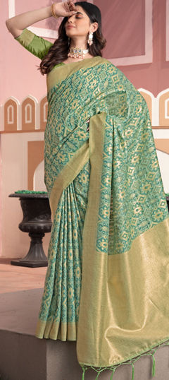 Green color Saree in Cotton fabric with Printed, Weaving work