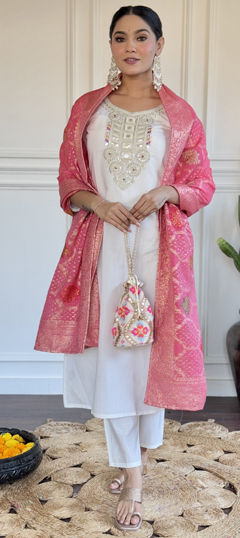White and Off White color Salwar Kameez in Chiffon fabric with Embroidered, Sequence, Thread work