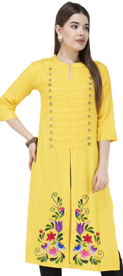 Yellow color Kurti in Blended Cotton fabric with Embroidered, Thread work