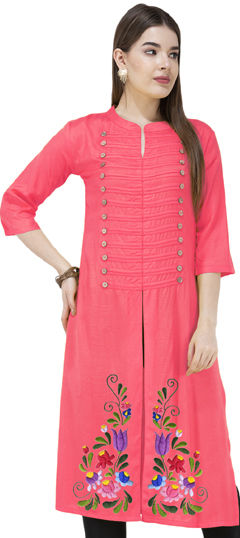 Pink and Majenta color Kurti in Blended Cotton fabric with Embroidered, Thread work