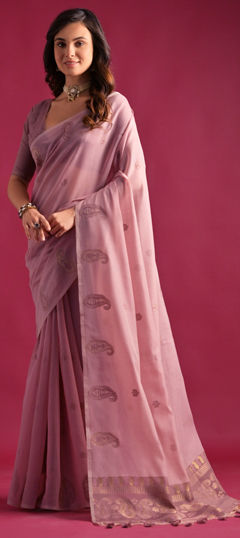 Pink and Majenta color Saree in Cotton fabric with Weaving work