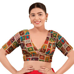 Multicolor color Blouse in Velvet fabric with Printed work