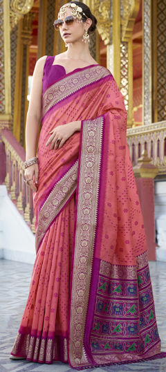 Pink and Majenta color Saree in Tussar Silk fabric with Weaving, Zari work