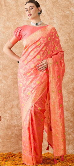 Pink and Majenta color Saree in Banarasi Silk fabric with Weaving, Zari work