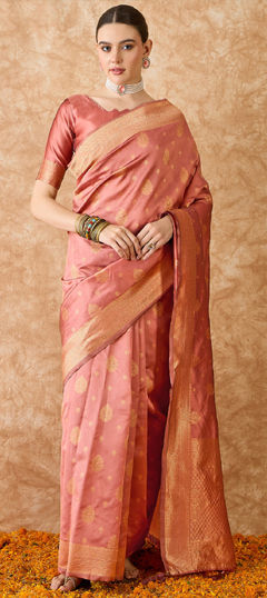 Pink and Majenta color Saree in Banarasi Silk fabric with Weaving work