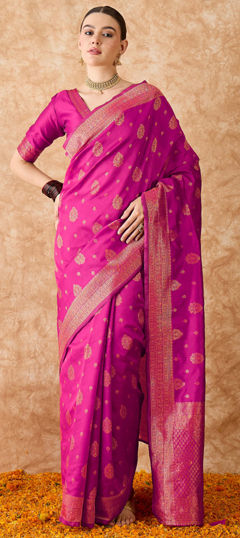 Pink and Majenta color Saree in Banarasi Silk fabric with Weaving work