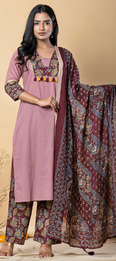 Purple and Violet color Salwar Kameez in Cotton fabric with Lace, Printed work