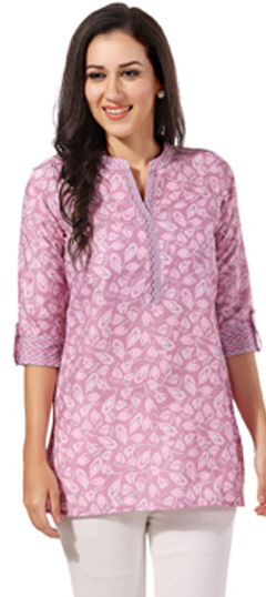 Pink and Majenta color Kurti in Rayon fabric with Printed work