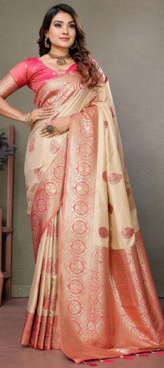 Beige and Brown color Saree in Viscose fabric with Weaving work