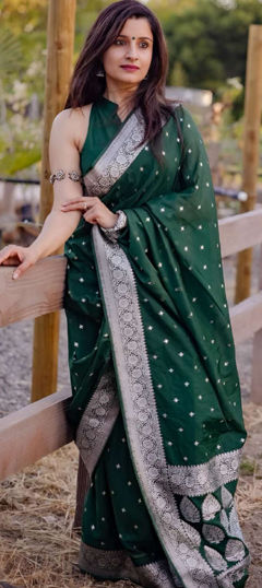 Green color Saree in Art Silk fabric with Weaving work