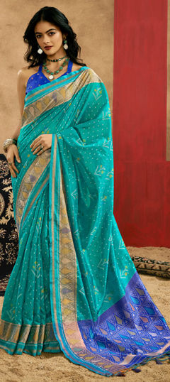 Blue color Saree in Handloom fabric with Weaving work