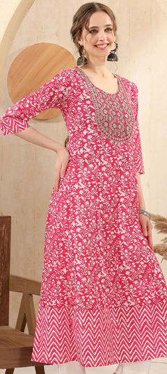 Pink and Majenta color Kurti in Cotton fabric with Embroidered, Floral, Printed, Sequence, Thread work