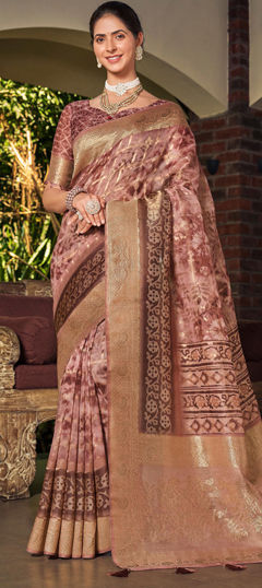 Pink and Majenta color Saree in Silk fabric with Weaving, Zari work