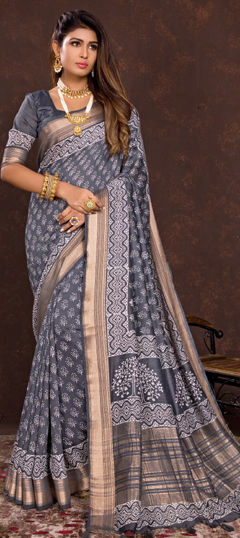 Black and Grey color Saree in Viscose fabric with Printed, Weaving work