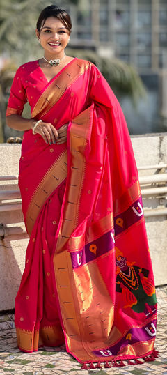 Pink and Majenta color Saree in Silk fabric with Weaving work