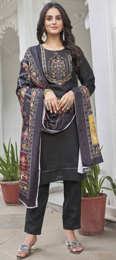 Black and Grey color Salwar Kameez in Cotton fabric with Embroidered, Printed, Thread work