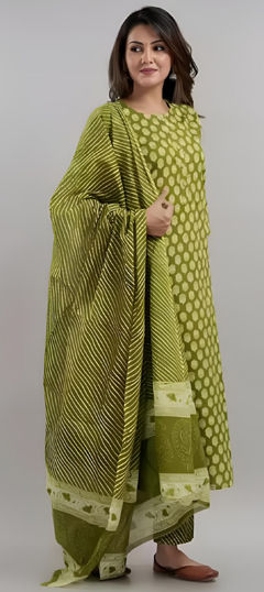 Green color Salwar Kameez in Cotton fabric with Digital Print work