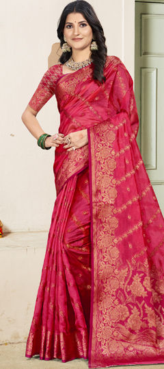 Pink and Majenta color Saree in Silk fabric with Weaving, Zari work