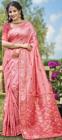 Pink and Majenta color Saree in Banarasi Silk fabric with Weaving, Zari work