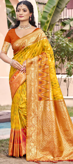Gold, Yellow color Saree in Silk fabric with Weaving, Zari work