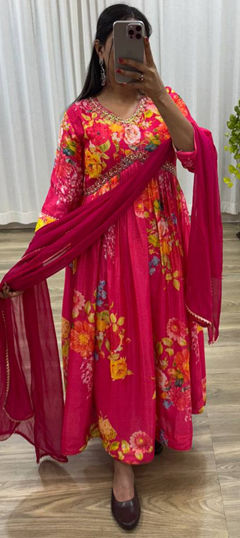 Multicolor color Salwar Kameez in Chiffon fabric with Floral, Printed, Sequence work