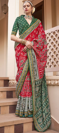 Green, Pink and Majenta color Saree in Art Silk fabric with Printed work