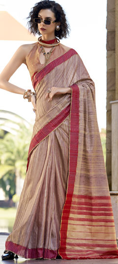 Beige and Brown color Saree in Cotton fabric with Printed work