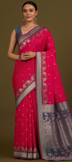 Pink and Majenta color Saree in Banarasi Silk fabric with Weaving, Zari work