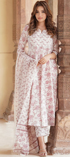 White and Off White color Salwar Kameez in Cotton fabric with Floral, Gota Patti, Printed work