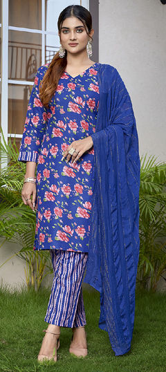 Blue color Salwar Kameez in Blended Cotton fabric with Printed work