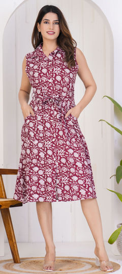 Red and Maroon color Dress in Rayon fabric with Printed work