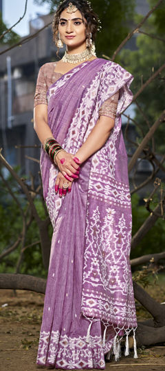 Purple and Violet color Saree in Cotton fabric with Printed work