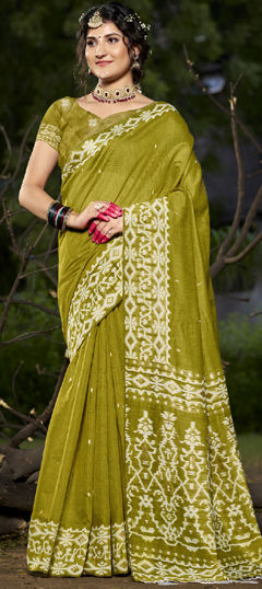 Green color Saree in Cotton fabric with Printed work