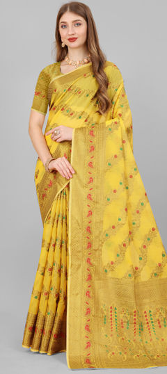 Gold color Saree in Silk cotton fabric with Weaving work