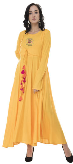 Yellow color Kurti in Georgette fabric with Embroidered, Thread work