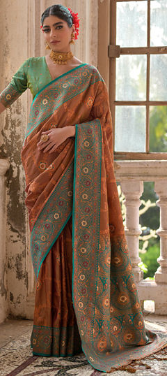 Beige and Brown color Saree in Banarasi Silk fabric with Weaving work