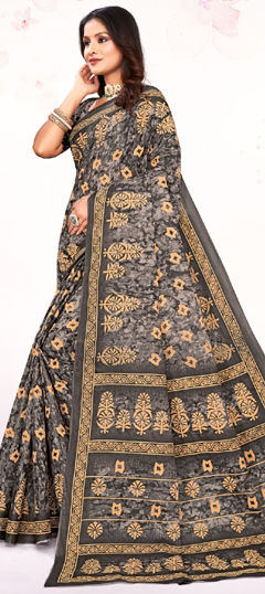 Black and Grey color Saree in Cotton fabric with Printed work