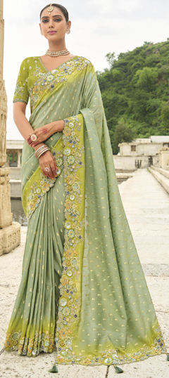 Green color Saree in Viscose fabric with Embroidered, Thread work