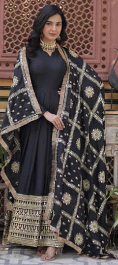 Black and Grey color Gown in Georgette fabric with Embroidered, Sequence, Thread, Zari work