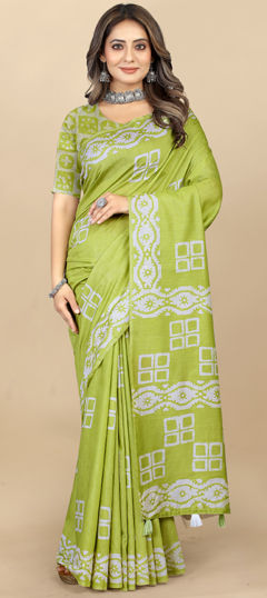 Green color Saree in Poly cotton fabric with Digital Print work