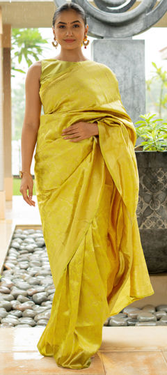 Yellow color Saree in Blended, Silk fabric with Weaving work