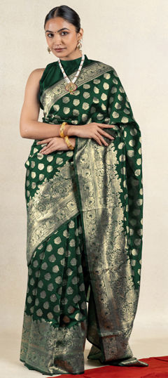 Green color Saree in Blended fabric with Weaving, Zari work