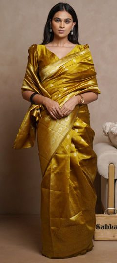 Gold color Saree in Blended, Silk fabric with Weaving work