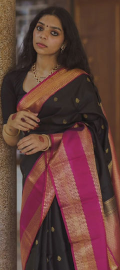 Black and Grey color Saree in Banarasi Silk fabric with Weaving, Zari work