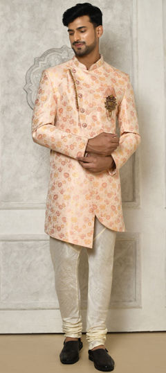 Pink and Majenta color IndoWestern Dress in Jacquard fabric with Broches, Weaving work