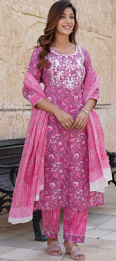 Pink and Majenta color Salwar Kameez in Cotton fabric with Embroidered, Floral, Printed, Resham work