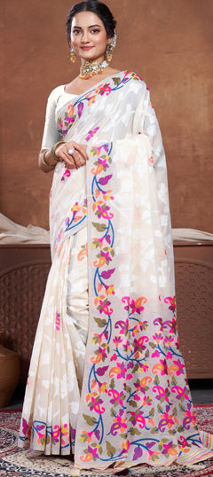 White and Off White color Saree in Cotton fabric with Weaving work