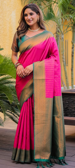 Pink and Majenta color Saree in Kanjeevaram Silk fabric with Weaving, Zari work