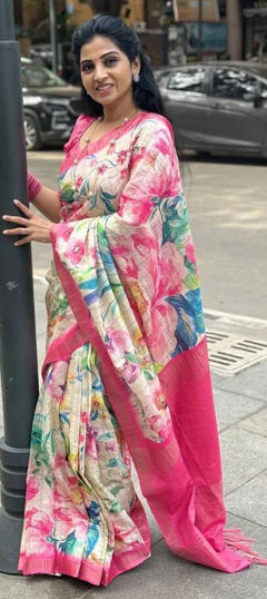 Pink and Majenta color Saree in Linen fabric with Digital Print work