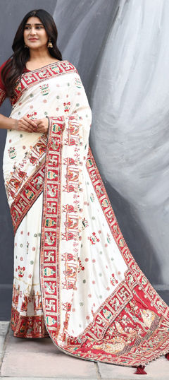 White and Off White color Saree in Kanjeevaram Silk fabric with Embroidered, Stone, Thread work